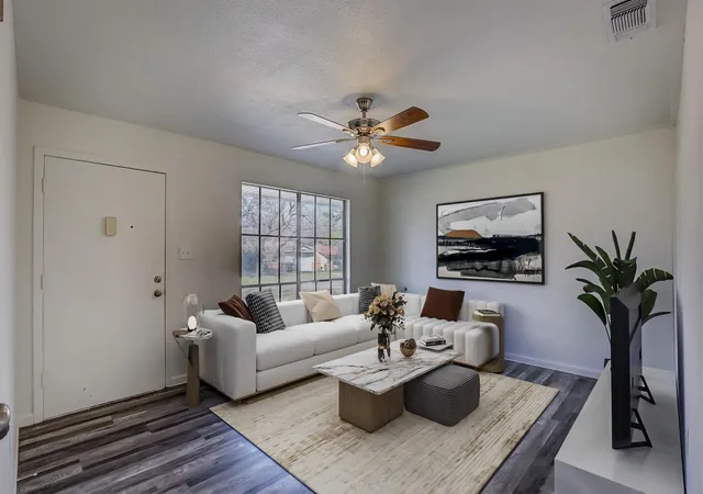 Photo 3 of Single family home for sale at 1908 Division St, Greenville, TX 75401 | MLS# 21148036 | Listing updated on 2026-08-17