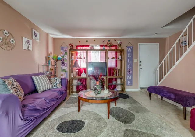 Photo 1 of Single family home for sale at 1400 Milam Wy, Carrollton, TX 75006 | MLS# 21146340 | Listing updated on 2026-09-01