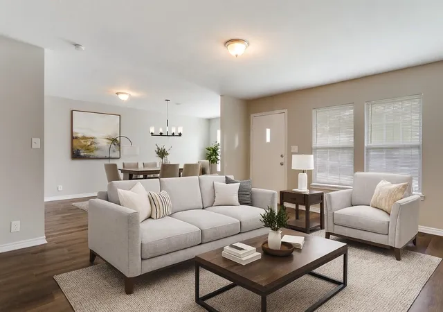 3rd image of 2624 Frazier Ave, Fort Worth, TX 76110 | MLS# 21148256