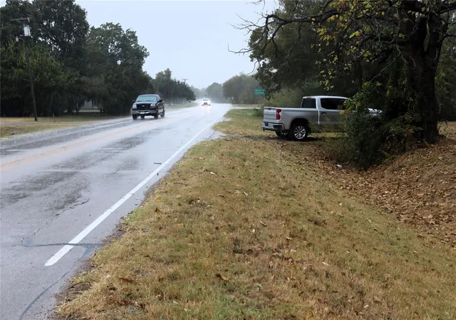 Photo 2 of Land for sale at 500 W Main St, Quinlan, TX 75474 | MLS# 21148666 | Listing updated on 2026-09-29