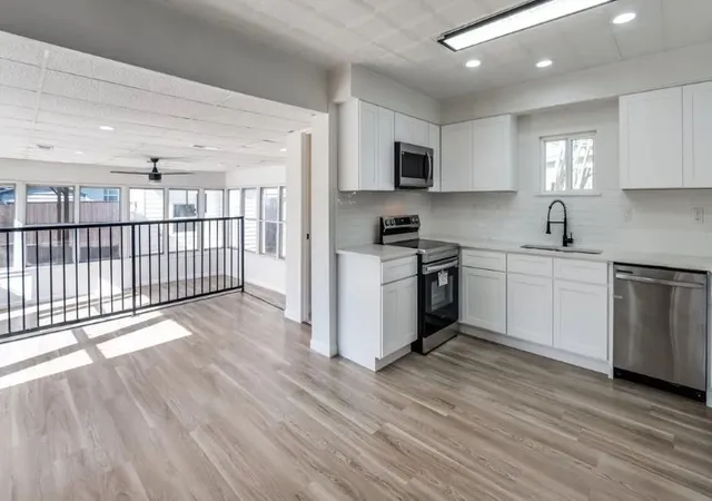 Photo 2 of Single family home for sale at 14147 Heartside Pl, Dallas, TX 75234 | MLS# 21139643 | Listing updated on 2026-07-05