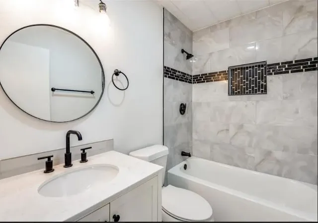 Photo 4 of Single family home for sale at 14147 Heartside Pl, Dallas, TX 75234 | MLS# 21139643 | Listing updated on 2026-07-05