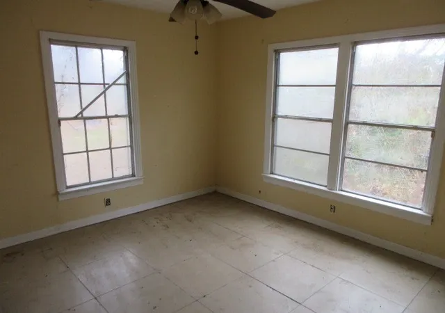 Photo 4 of Sale Pending at 6303 Garden Oaks Dr, Shreveport, LA 71129 | MLS# 21148529 | Listing updated on 2026-08-26