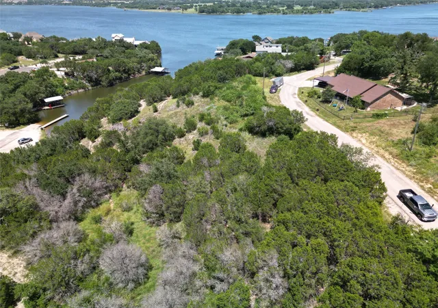 Homes for sale in Granbury, TX | 2615 Steepleridge Cir, Granbury, TX 76048 | MLS# 21148867