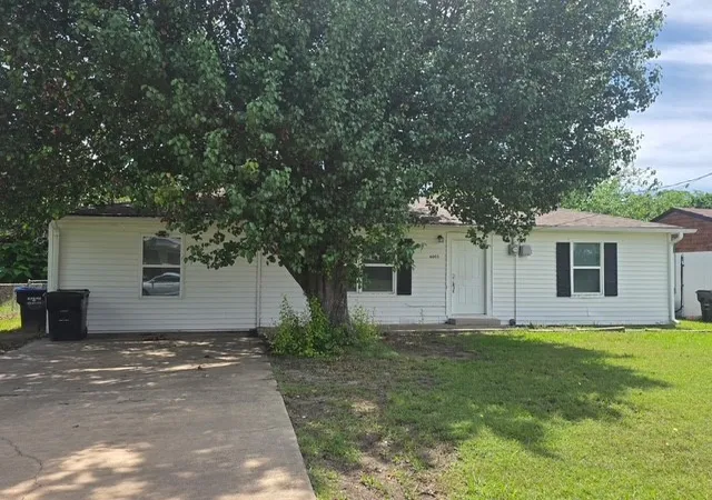 Photo 2 of Sale Pending at 6005 Colorado St, Greenville, TX 75402 | MLS# 21149066 | Listing updated on 2026-09-28