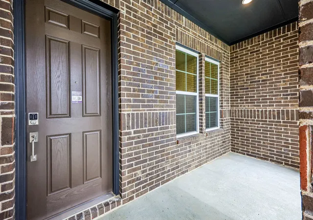 Photo 2 of Single family home for sale at 623 Landry Ln, Forney, TX 75126 | MLS# 21149202 | Listing updated on 2026-10-07