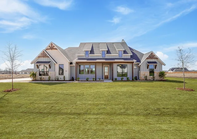 Photo 1 of Single family home for sale at 431 Olson Rd, Waxahachie, TX 75167 | MLS# 21148992 | Listing updated on 2026-09-05