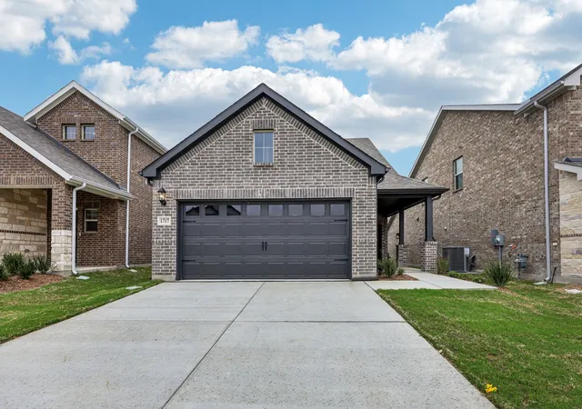 Photo 1 of Single family home for sale at 1717 Arches Rd, Anna, TX 75409 | MLS# 21146658 | Listing updated on 2026-10-06