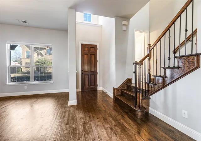 Photo 3 of Townhouse for sale at 828 Rohan Dr, Richardson, TX 75081 | MLS# 21149359 | Listing updated on 2026-08-24