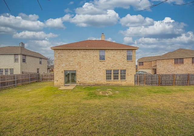 Homes for sale in Red Oak, TX | 332 Bob White Dr, Red Oak, TX 75154 | MLS# 21149598
