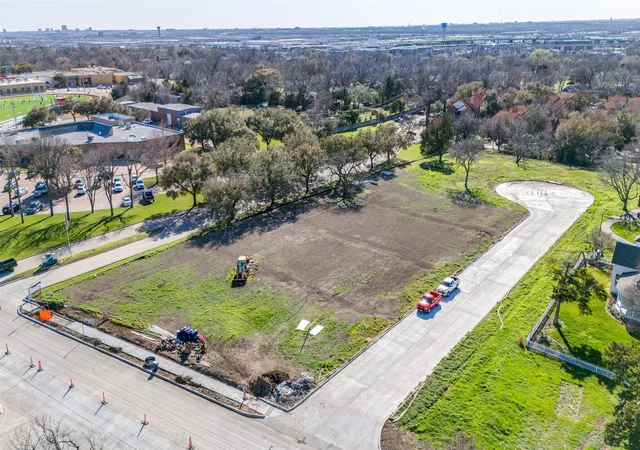 1st image of 1620 Rosetree Ln, Carrollton, TX 75006 | MLS# 21147080