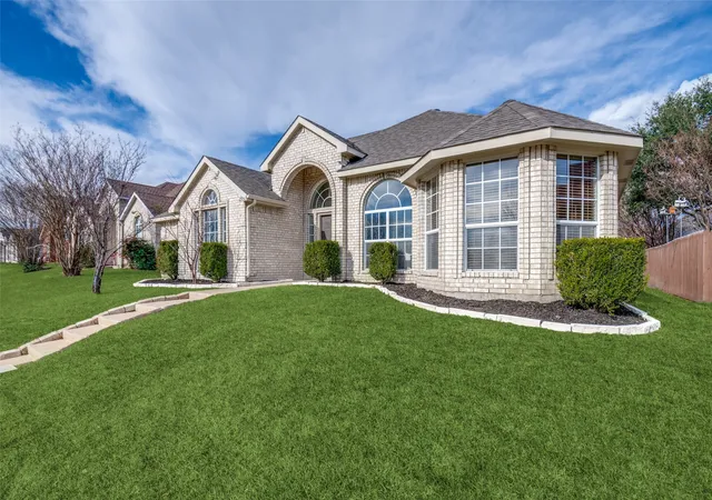 Homes for sale in Rockwall, TX | 2953 Firewheel Dr, Rockwall, TX 75032 | MLS# 21149231