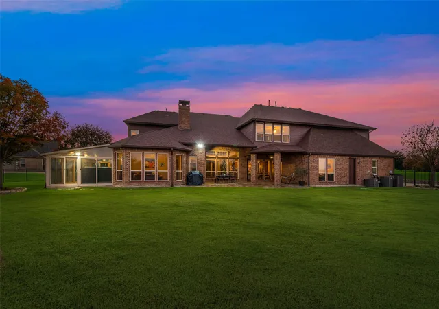 Photo 3 of Mansion for sale at 411 Crestfield Ct, Sunnyvale, TX 75182 | MLS# 21150163 | Listing updated on 2026-08-26