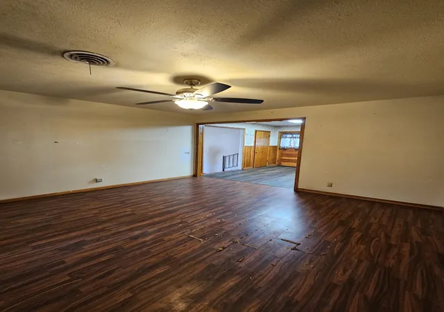 Homes for sale in Lacy Lakeview, TX | 817 N Lacy Dr, Lacy Lakeview, TX 76705 | MLS# 21134520