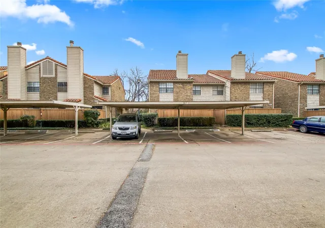 Photo 19 of Condo for sale at 887 Dublin Dr #D, Richardson, TX 75080 | MLS# 21150241 | Listing updated on 2026-07-24