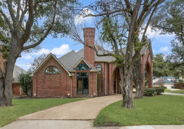 Photo 3 of Sale Pending at 4621 Hallmark Dr, Plano, TX 75024 | MLS# 21150390 | Listing updated on 2026-08-24