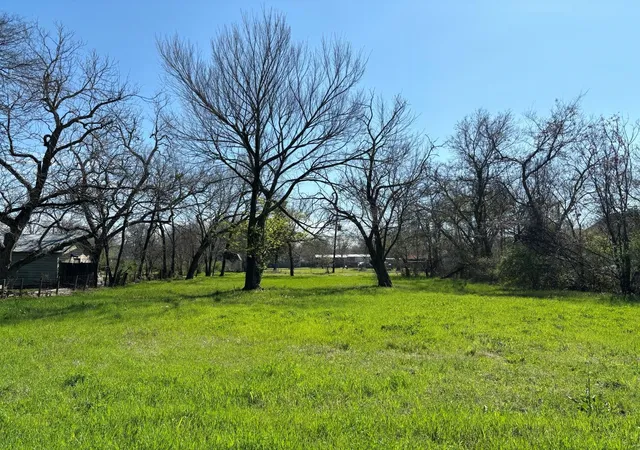 Homes for sale in Cooper, TX | 740 E Waco Ave, Cooper, TX 75432 | MLS# 21149768