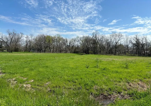 Homes for sale in Cooper, TX | 9 Sw 6th, Cooper, TX 75432 | MLS# 21149791