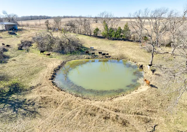 Photo 3 of House for sale at 3356 Old Dorchester Rd, Sherman, TX 75092 | MLS# 21150515 | Listing updated on 2026-08-29
