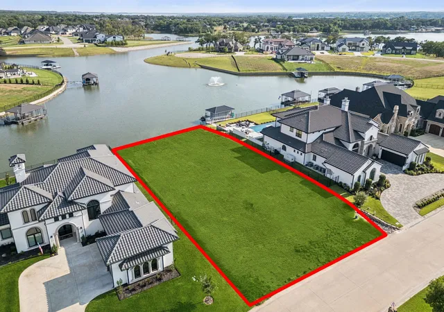 Photo 1 of Land for sale at 6137 Lakeside Dr, Fort Worth, TX 76179 | MLS# 21150629 | Listing updated on 2026-07-20