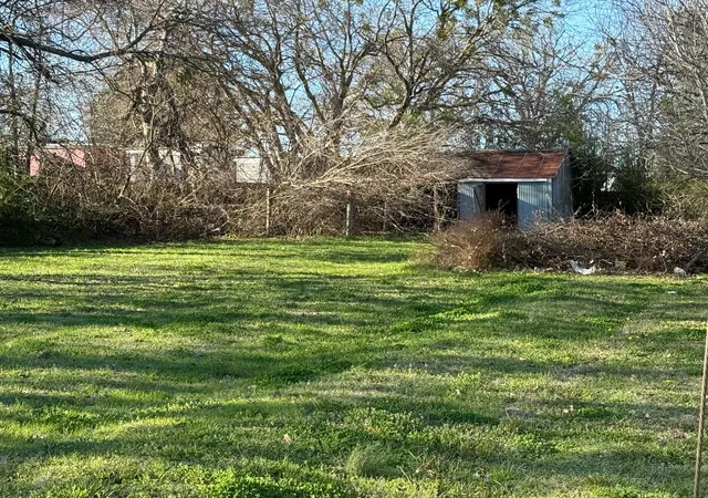 Photo 13 of Manufactured home for sale at 4400 W Park Row Blvd, Corsicana, TX 75110 | MLS# 21150689 | Listing updated on 2026-07-07