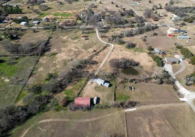Homes for sale in Paradise, TX | 443 County Road 3799, Paradise, TX 76073 | MLS# 21150883