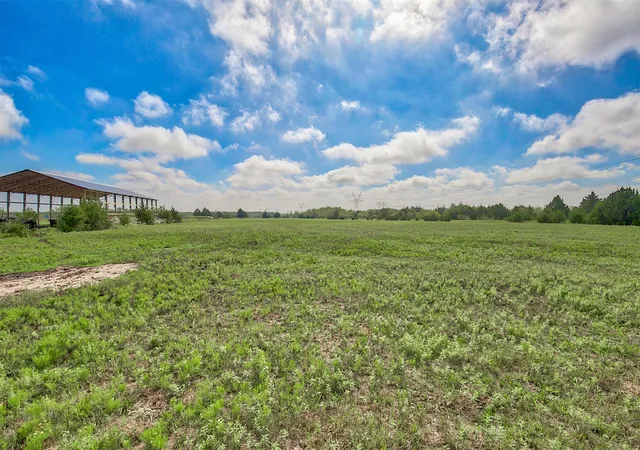 Photo 1 of Land for sale at 0 Palmer Ln, Kaufman, TX 75142 | MLS# 21150923 | Listing updated on 2026-08-20