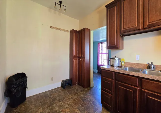 Homes for sale in Milford, TX | 204 W Crossmain, Milford, TX 76670 | MLS# 21151122