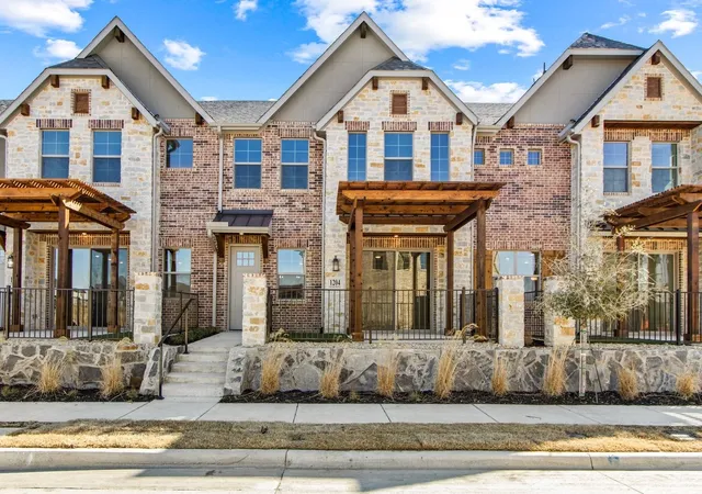 Homes for sale in The Colony, TX | 1204 Armstrong, The Colony, TX 75056 | MLS# 21151198