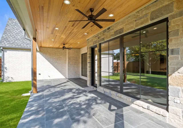 Photo 4 of Single family home for sale at 1211 Seminole Dr, Richardson, TX 75080 | MLS# 21151020 | Listing updated on 2026-08-31