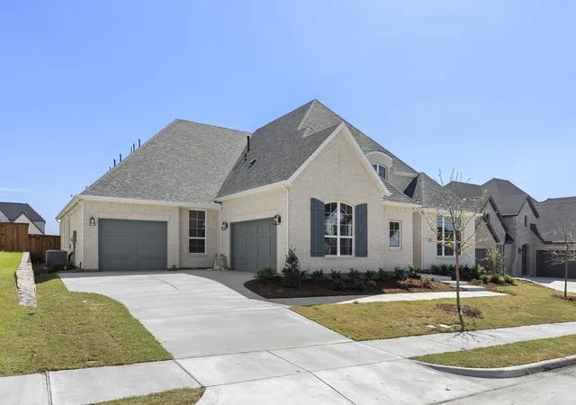 Photo 2 of Sale Pending at 3123 Fisher Rd, Rockwall, TX 75032 | MLS# 21151586 | Listing updated on 2026-08-19
