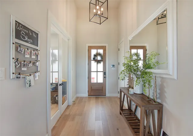 Photo 2 of Single family home for sale at 804 Lexington Ln, Nevada, TX 75173 | MLS# 21151703 | Listing updated on 2026-08-03