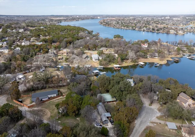 Homes for sale in Granbury, TX | 1310 Keechi Trl, Granbury, TX 76048 | MLS# 21149553