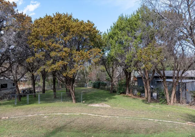 Homes for sale in Granbury, TX | 1310 Keechi Trl, Granbury, TX 76048 | MLS# 21149553