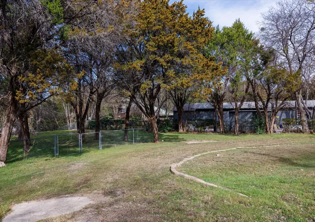 Homes for sale in Granbury, TX | 1310 Keechi Trl, Granbury, TX 76048 | MLS# 21149553