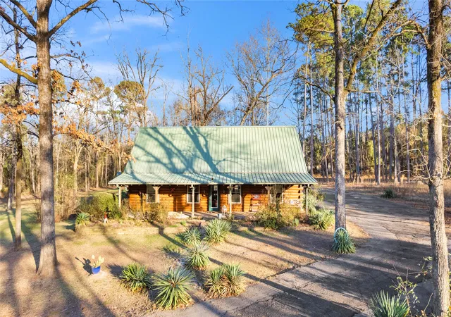 Photo 1 of Single family home for sale at 1020 County Road 3277, Quitman, TX 75783 | MLS# 21152123 | Listing updated on 2026-08-23