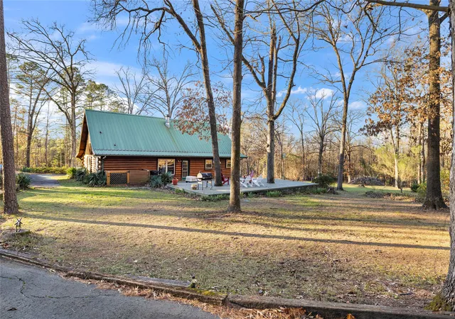 Photo 3 of Single family home for sale at 1020 County Road 3277, Quitman, TX 75783 | MLS# 21152123 | Listing updated on 2026-08-23