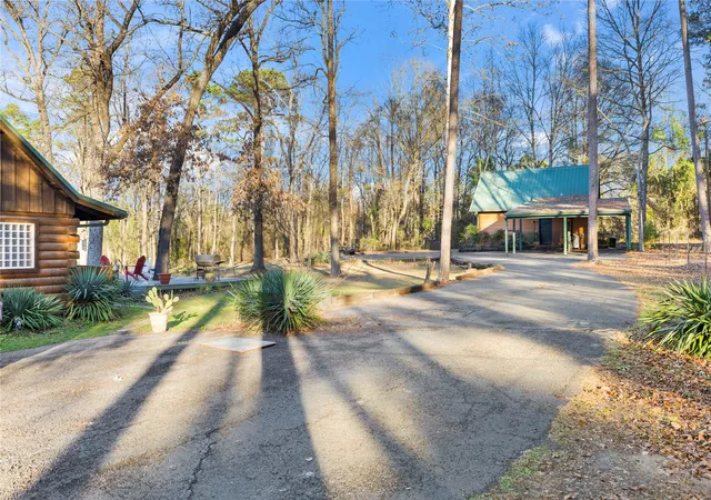 Photo 3 of Single family home for sale at 1020 County Road 3277, Quitman, TX 75783 | MLS# 21152123 | Listing updated on 2026-08-23