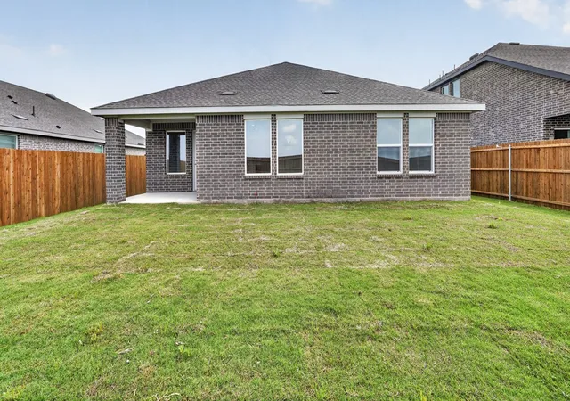 Homes for sale in Paris, TX | 3353 Spaulding Dr, Paris, TX 75460 | MLS# 21152186