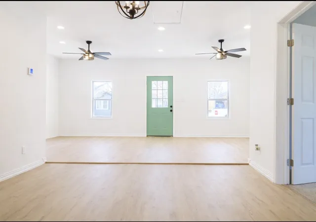 Homes for sale in Denison, TX | 811 W Day St, Denison, TX 75020 | MLS# 21152283