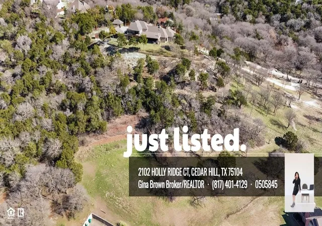 Homes for sale in Cedar Hill, TX | 2102 Holly Ridge Ct, Cedar Hill, TX 75104 | MLS# 21152579