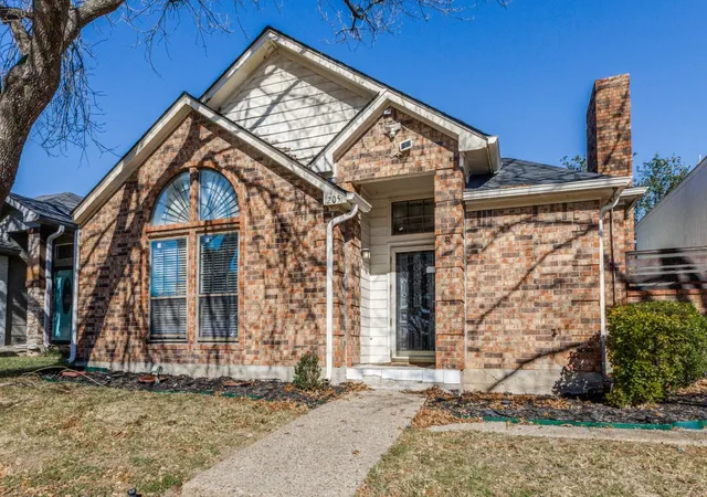 1st image of 205 Benwynd Dr, Mesquite, TX 75149 | MLS# 21152700