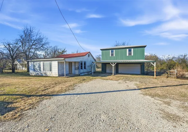 Homes for sale in Alvarado, TX | 604 S Spears St, Alvarado, TX 76009 | MLS# 21135351