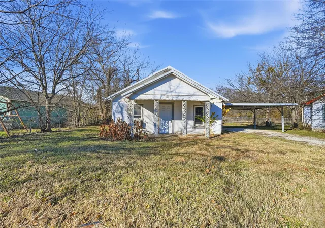 Homes for sale in Alvarado, TX | 606 S Spears St, Alvarado, TX 76009 | MLS# 21135429