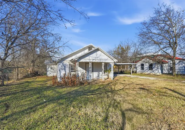 Homes for sale in Alvarado, TX | 606 S Spears St, Alvarado, TX 76009 | MLS# 21135429
