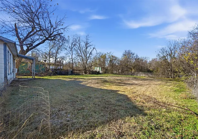 Homes for sale in Alvarado, TX | 606 S Spears St, Alvarado, TX 76009 | MLS# 21135429