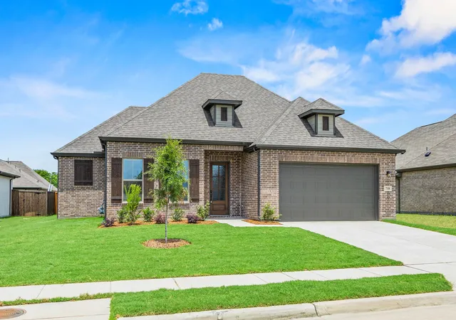 Photo 2 of Sale Pending at 718 Tinsley Meadows Dr, Van Alstyne, TX 75495 | MLS# 21153068 | Listing updated on 2026-08-28