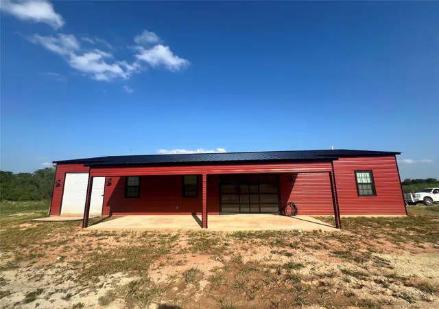 Homes for sale in Comanche, TX | 149 Comanche Hills, Comanche, TX 76442 | MLS# 21153071
