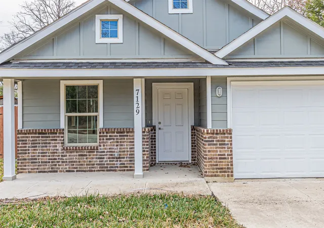 Homes for sale in Mabank, TX | 7129 Kayak Dr, Mabank, TX 75156 | MLS# 21153309