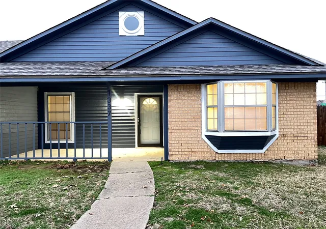 Homes for sale in Lewisville, TX | 1337 Woodhill Dr, Lewisville, TX 75067 | MLS# 21153510
